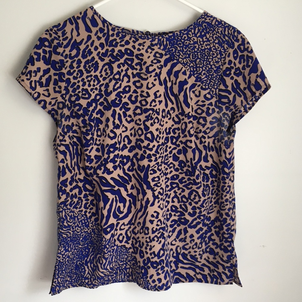 Blue leopard print silky shirt